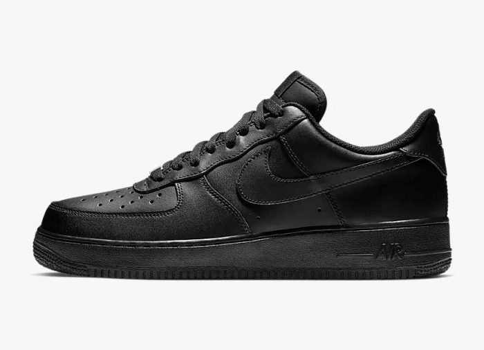 Nike Air Force Low Negras
