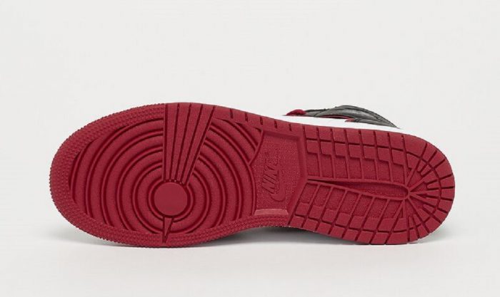 Nike Air Jordan 1 Retro OG Black Gym Red White - Imagen 4