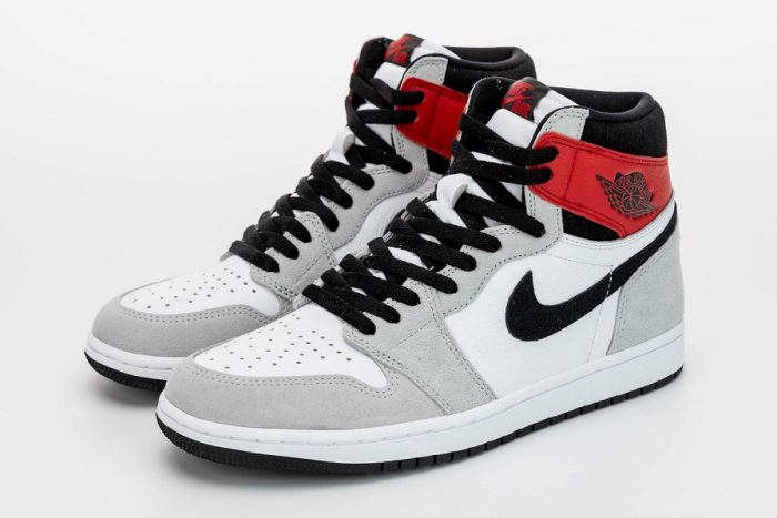 Nike Air Jordan 1 Retro High Smoke Grey Red - Imagen 5
