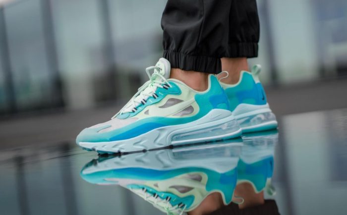 Nike Air Max 270 React  Hyper Jade - Imagen 4