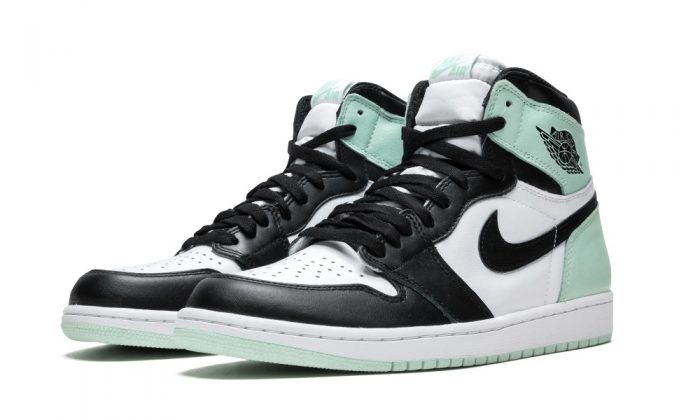 Nike Air Jordan 1 Retro Igloo - Imagen 4